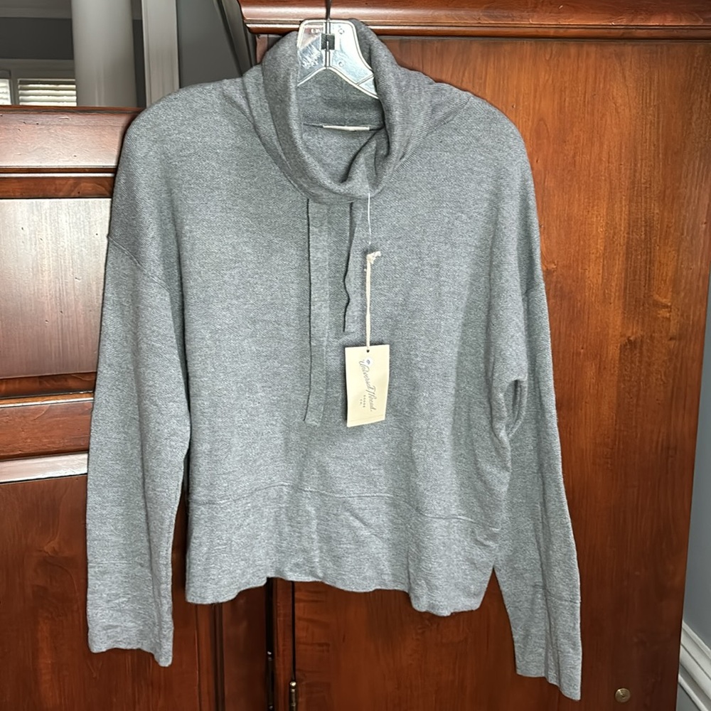 NWT Universal Thread Soft Turtleneck Sweater